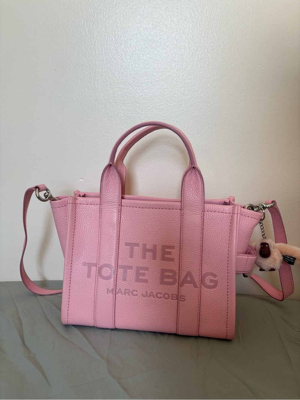 Marc Jacobs Pink Pebbled Leather Top-Handle Tote with Strap
